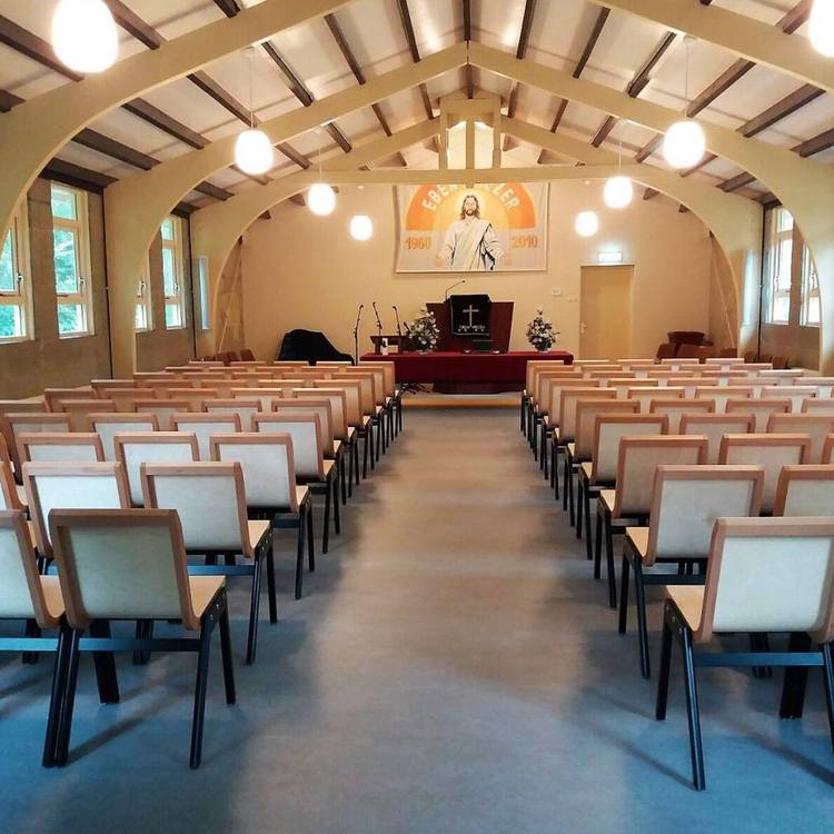 Eerste kerkdienst 